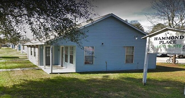 304 Mooney Ave in Hammond, LA - Foto de edificio - Building Photo