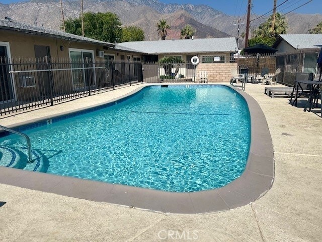 property at 686 E Cottonwood Rd