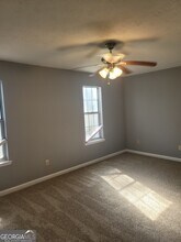 1356 Diplomat Dr in Riverdale, GA - Building Photo - Building Photo