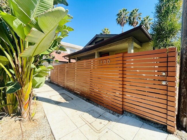 1400 Silver Lake Blvd