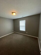 7935 Bombay Ln in Indianapolis, IN - Building Photo - Building Photo