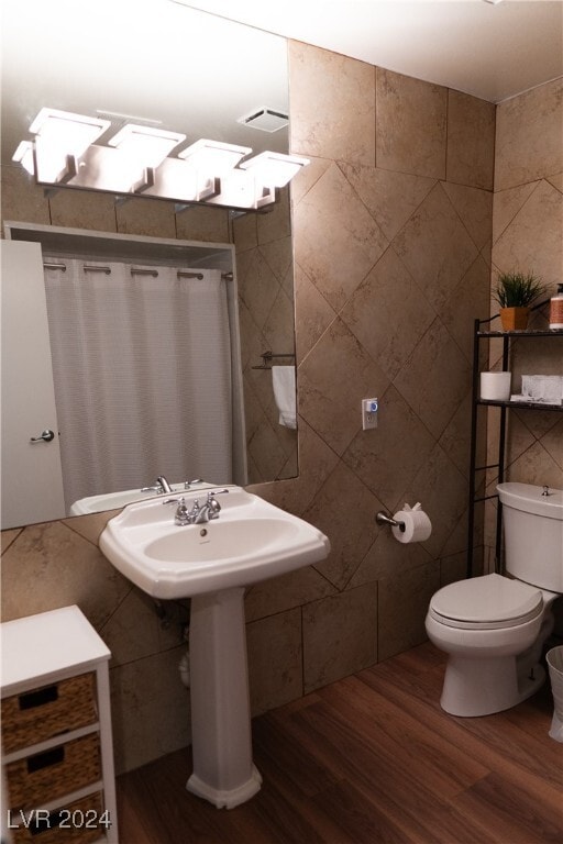property at 3151 Camel Back Dr