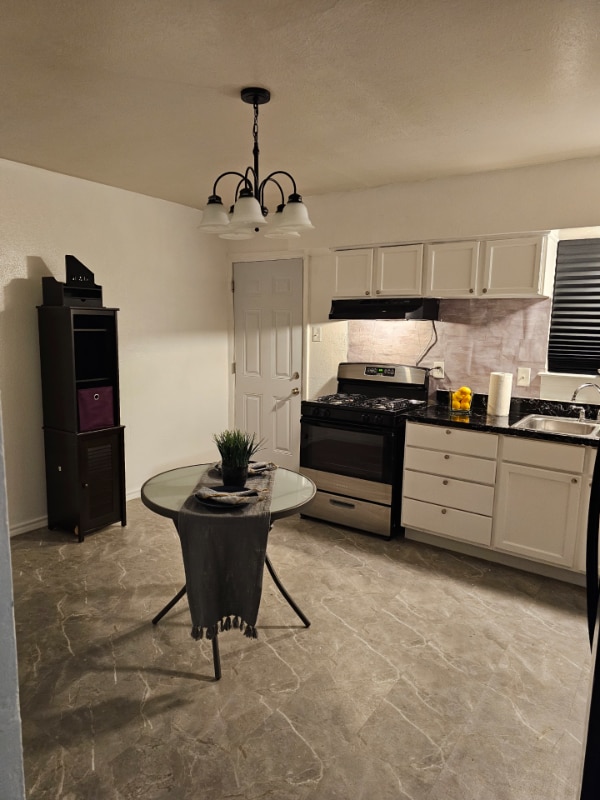 4011 Happy Canyon Dr in Dallas, TX - Building Photo - Building Photo