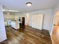 7901 Cameron St photo'