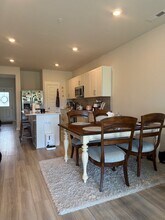 639 Birdie Dr in Spring Hill, TN - Foto de edificio - Building Photo