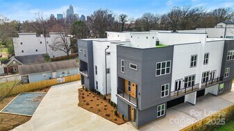 1609 N Davidson St in Charlotte, NC - Building Photo