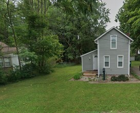 430 E Vine St in Vicksburg, MI - Building Photo - Building Photo