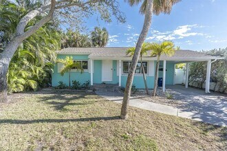 518 77th Ave in St Pete Beach, FL - Building Photo - Building Photo
