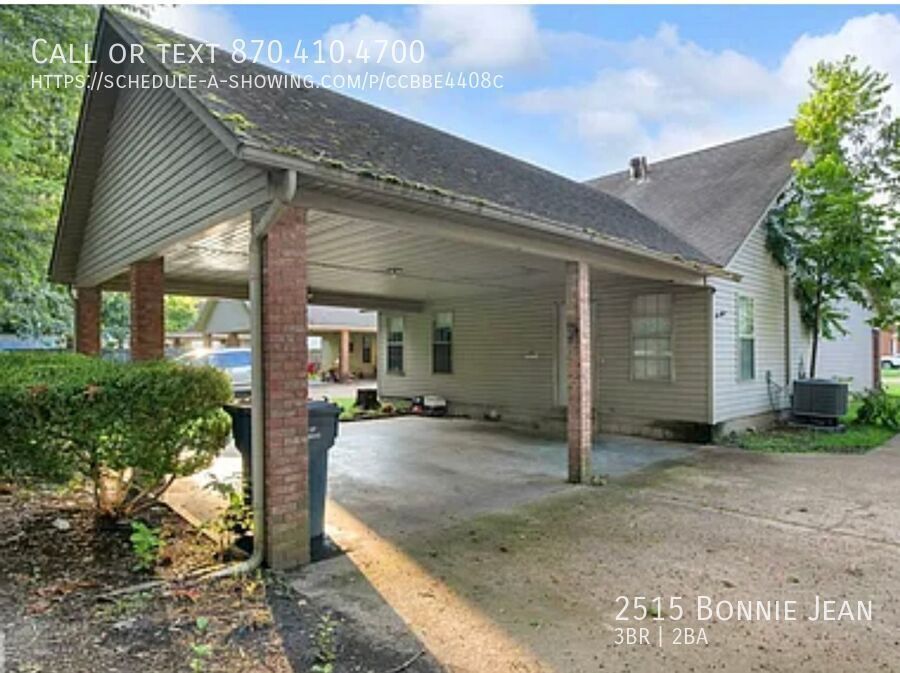 2515 Bonnie Jean Pl in Jonesboro, AR - Building Photo