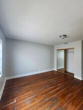 2369 SW 17th St in Miami, FL - Building Photo - Building Photo