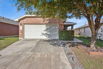 7608 Cayenne Ln in Austin, TX - Building Photo - Building Photo