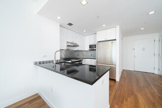 25 Hudson St in Jersey City, NJ - Building Photo - Building Photo