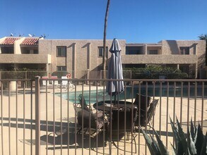 3313 N 68th St, Unit 235 E in Scottsdale, AZ - Building Photo - Building Photo