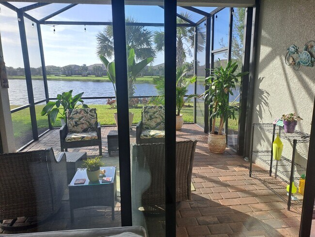 12702 Oriago St in Venice, FL - Building Photo - Building Photo