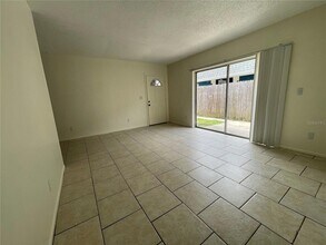 185 Fulton St NE, Unit 4 in Largo, FL - Building Photo - Building Photo