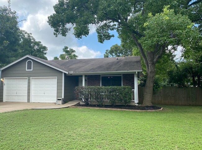 property at 9802 Briar Ridge Dr