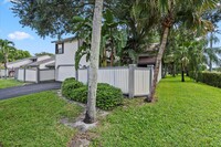 13399 Bedford Mews Ct in Wellington, FL - Building Photo - Building Photo