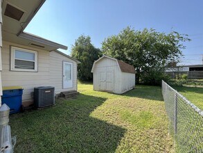 1001 E 5th Ave in Stillwater, OK - Building Photo - Building Photo