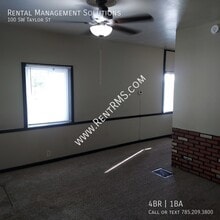 100 SW Taylor St in Topeka, KS - Building Photo - Building Photo