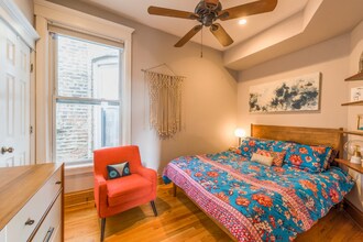 3115 W Belden Ave in Chicago, IL - Building Photo - Building Photo