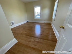 18 Shawmut St in Weymouth, MA - Building Photo - Building Photo