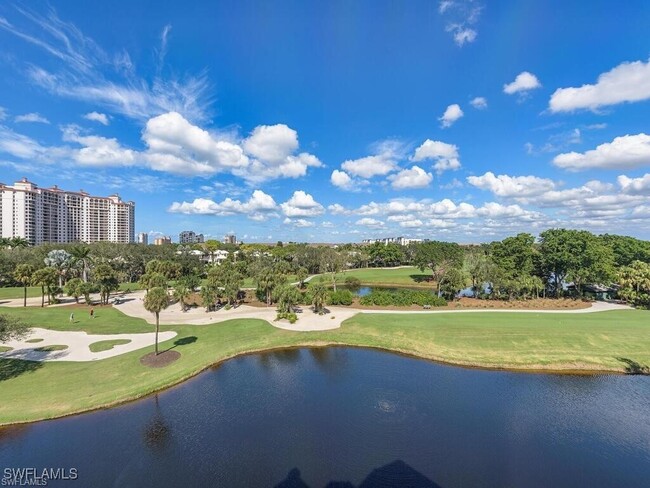 7040 Pelican Bay Blvd