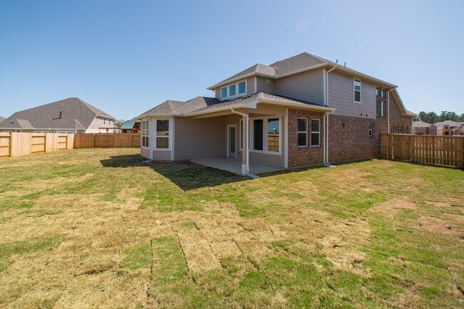 2016 Woodland Park Ct