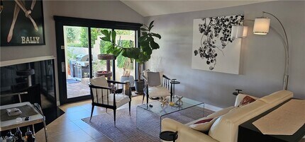 3019 Bel Air Dr in Las Vegas, NV - Building Photo - Building Photo