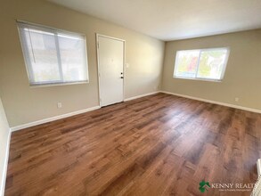 719 Chadbourne Ave-Unit -FS01-01 in Millbrae, CA - Building Photo - Building Photo