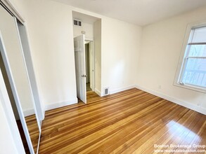 31 Edison Grn, Unit 1 in Boston, MA - Building Photo - Building Photo