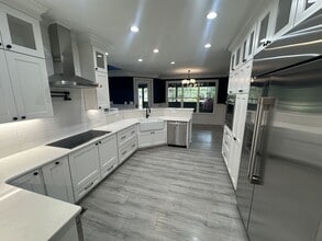 253 Shawcroft Rd in Fayetteville, NC - Building Photo - Building Photo