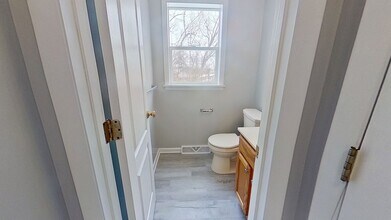 226 Craigdan Dr in Dallastown, PA - Building Photo - Building Photo