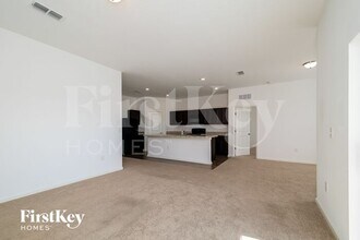 343 Eaglecrest Dr in Haines City, FL - Building Photo - Building Photo