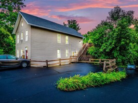 313 Elm St W, Unit 1 in Stillwater, MN - Building Photo