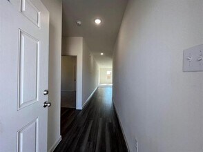 786 Yorkshire Dr in Lavon, TX - Building Photo - Building Photo