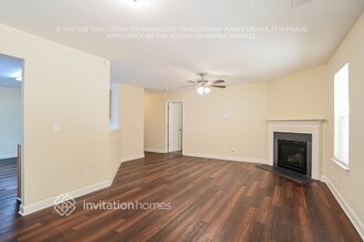 305 Peachtree Rd in Charlotte, NC - Foto de edificio - Building Photo