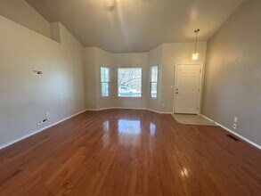 115 Cassidy Dr E in Meridian, ID - Building Photo - Building Photo