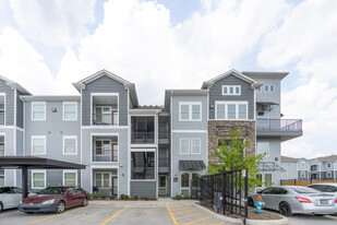Aria at Bellfort in Houston, TX - Building Photo