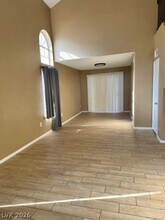 4140 N Compass Rose Way in Las Vegas, NV - Building Photo - Building Photo