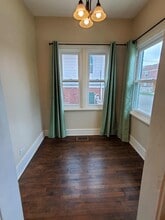 400 S 4th Ave, Unit Spacious 3 bedroom, 1 bat in Maywood, IL - Building Photo - Building Photo