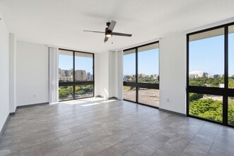 Culmer Place in Miami, FL - Building Photo - Building Photo