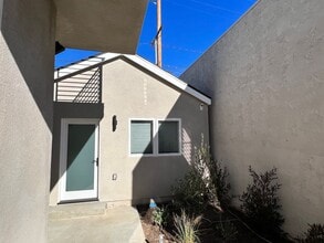 1337 23rd St in Santa Monica, CA - Foto de edificio - Building Photo