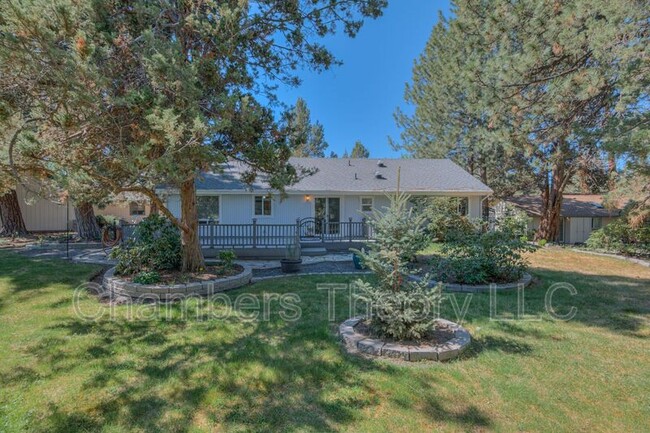 20750 Will Scarlet Ln in Bend, OR - Building Photo - Building Photo