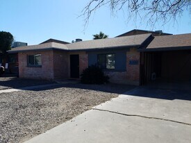 1312 E Adams St, Unit Front House in Tucson, AZ - Building Photo