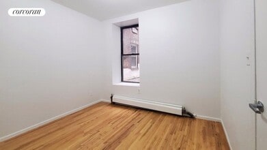 306 W 51st St in New York, NY - Building Photo - Building Photo