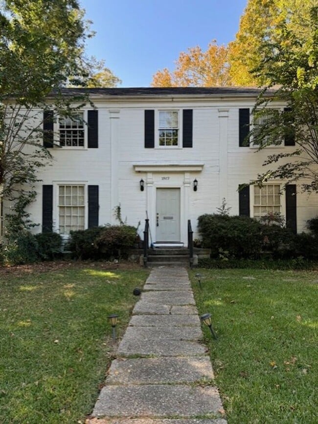 property at 1517-AB St Ann St