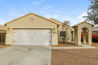 18614 W Vogel Ave in Goodyear, AZ - Foto de edificio - Building Photo