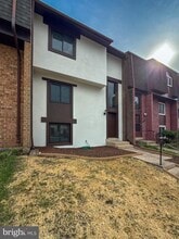 3036 Virginia Dare Ct in Chantilly, VA - Building Photo - Building Photo