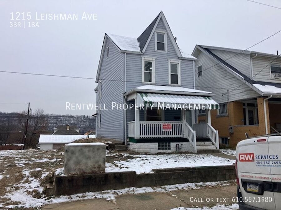 1215 Leishman Ave in New Kensington, PA - Building Photo