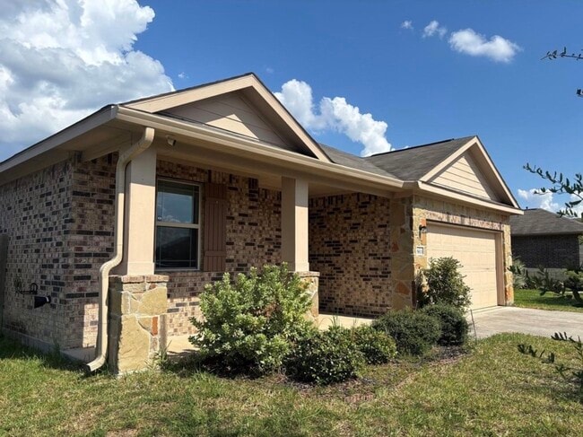 15613 All Star Dr in Patton Village, TX - Building Photo - Building Photo